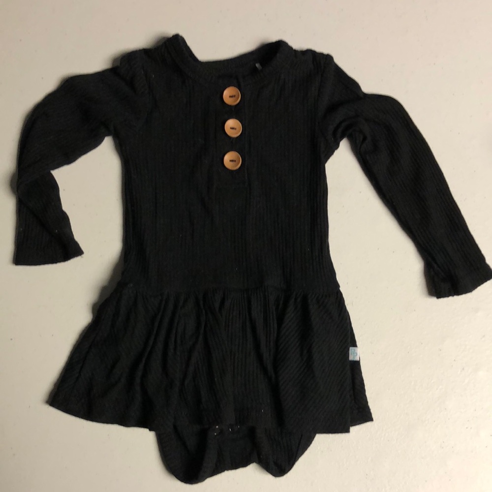 Posh peanut black ribbed twirl dress